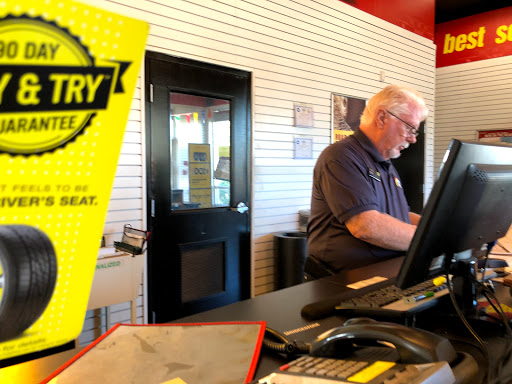 Tire Shop «Tires Plus», reviews and photos, 5703 Manatee Ave W, Bradenton, FL 34209, USA