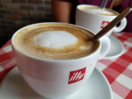 Movie Theater «Regal Cinemas Citrus Park 20», reviews and photos, 7999 Citrus Park Town Center Mall, Tampa, FL 33625, USA