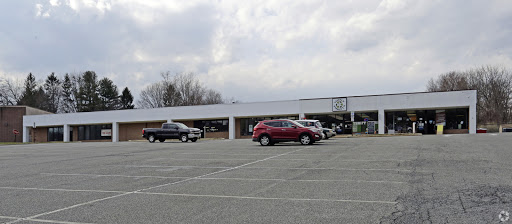 Thrift Store «Simply Thrifty Thrift Store», reviews and photos, 390 NJ-57, Washington, NJ 07882, USA