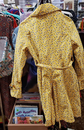 Thrift Store «Hand to Hand Thrift Store», reviews and photos, 785 Terryville Ave, Bristol, CT 06010, USA