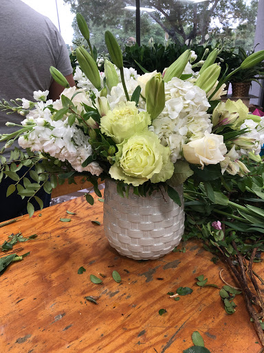 Florist «artistic blooms», reviews and photos, 7863 Callaghan Rd, San Antonio, TX 78229, USA