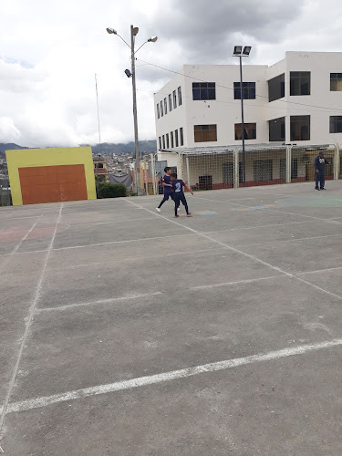 Opiniones de Escuela Municipal Pradera en Loja - Escuela