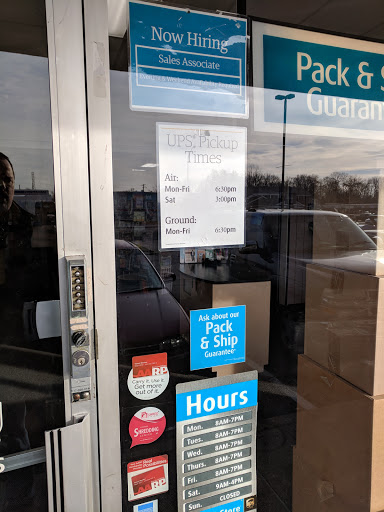 Shipping and Mailing Service «The UPS Store», reviews and photos, 973 Shadeland Ave, Indianapolis, IN 46219, USA