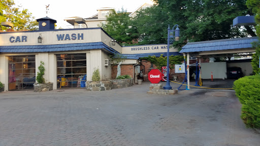 Car Wash «Dip-In Car Wash - Temporarily Closed for Renovations», reviews and photos, 712 Mamaroneck Ave, Mamaroneck, NY 10543, USA