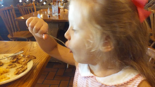 American Restaurant «Cracker Barrel Old Country Store», reviews and photos, 103 Paradise St, Manchester, TN 37355, USA