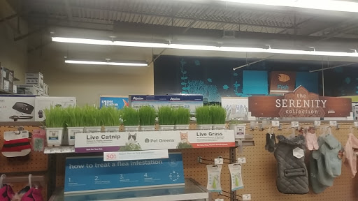 Pet Supply Store «Petco Animal Supplies», reviews and photos, 1145 N Hermitage Rd, Hermitage, PA 16148, USA