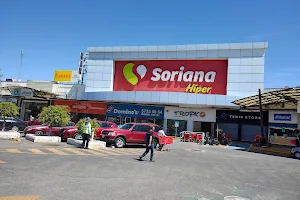 Soriana Hiper El Salado image