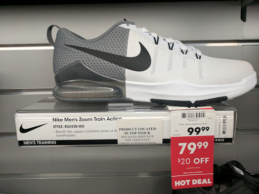 Sporting Goods Store «Academy Sports + Outdoors», reviews and photos, 9997 Crossing Way #800, Denham Springs, LA 70726, USA