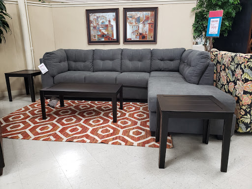 Furniture Store «Major Discount Furniture», reviews and photos, 504 Henslee Dr, Dickson, TN 37055, USA
