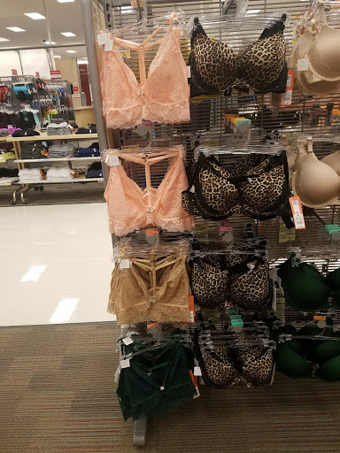 Department Store «Target», reviews and photos, 739 N Hwy 67, Cedar Hill, TX 75104, USA