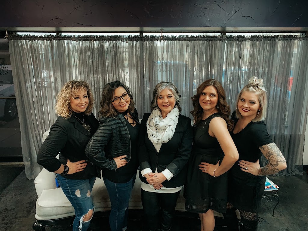 Hair with Flair Salon 76058