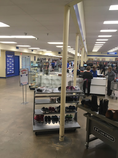 Thrift Store «Goodwill», reviews and photos