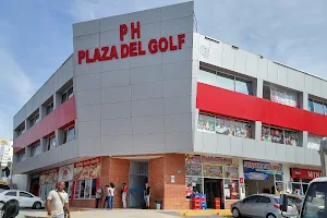 PH Plaza El Golf image