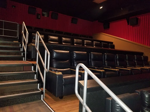 Theaters with children in Honolulu