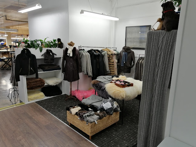 Reviews of Knight of NZ Factory in Invercargill - Clothing store