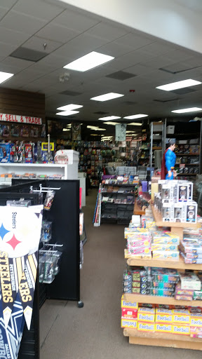 J & M SPORTS CARDS AND TOY COLLECTIBLES