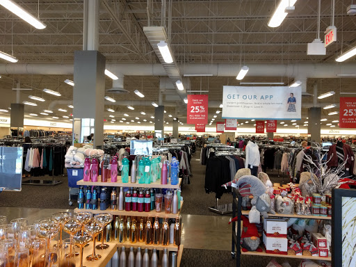 Department Store «Nordstrom Rack North Point MarketCenter», reviews and photos, 6200 North Point Pkwy, Alpharetta, GA 30022, USA