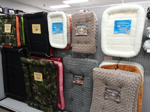 Pet Store «Carters Pet Mart», reviews and photos, 510 N Main St, Manteca, CA 95336, USA