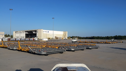 Courier Service «Ups Air Gateway Orlando», reviews and photos, 8975 Tradeport Dr, Orlando, FL 32827, USA