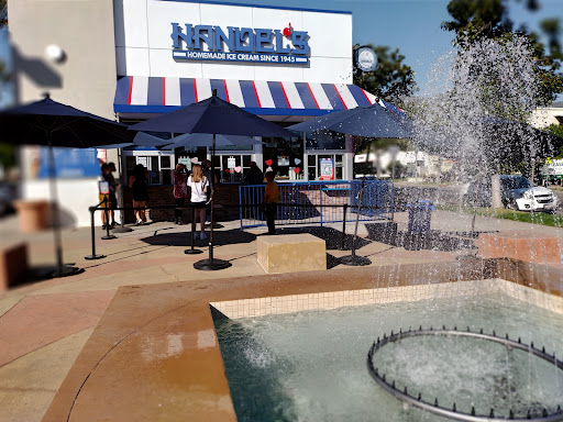 Shopping Mall «Hastings Village», reviews and photos, E Foothill Blvd, Pasadena, CA 91107, USA