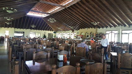 Mariscos y Carnes La Cabaña - Carretera Nacional Kilómetro 3.5, Jiquilpan de Juárez Centro, 59510 Jiquilpan de Juárez, Mich., Mexico