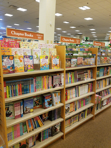 Barnes & Noble image