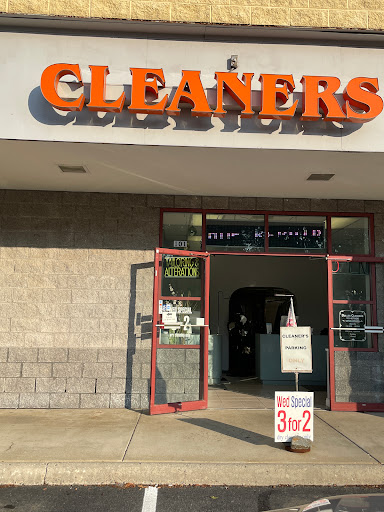 Dry Cleaner «Dulles Cleaners», reviews and photos, 46000 Old Ox Rd # 101, Sterling, VA 20166, USA