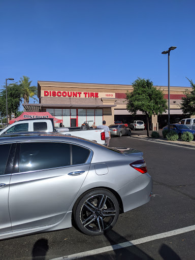 Tire Shop «Discount Tire Store - Goodyear, AZ», reviews and photos, 13213 W McDowell Rd, Goodyear, AZ 85338, USA