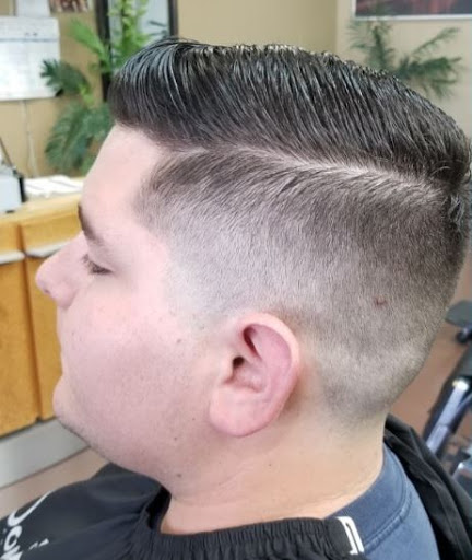 Barber Shop «J J Barber Shop», reviews and photos, 5905 W Bell Rd # 3, Glendale, AZ 85308, USA