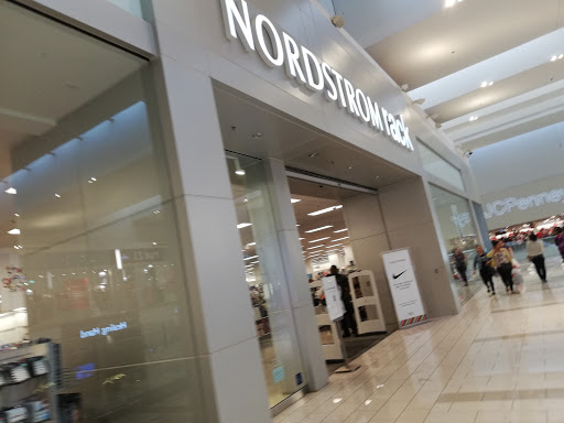 Department Store «Nordstrom Rack Westfield Culver City», reviews and photos, 6000 Sepulveda Blvd, Culver City, CA 90230, USA