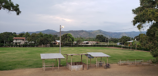 Opiniones de Cancha de Fútbol San Pedro en Portoviejo - Campo de fútbol