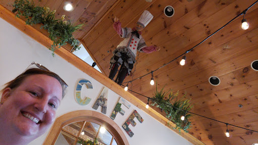 Cafe «Cobblestone Village: Cafe, Home Interiors & Gifts», reviews and photos, 10 N Main St, Waynesville, OH 45068, USA