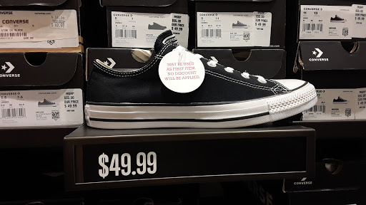 Shoe Store «Converse Factory Store», reviews and photos, 1001 N Arney Rd # 832, Woodburn, OR 97071, USA