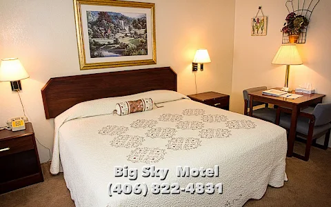 Big Sky Motel image