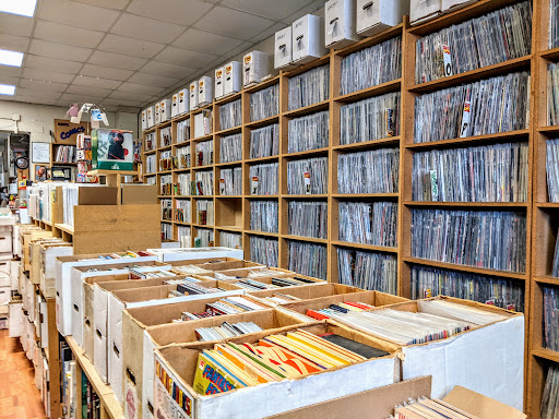 Comic Book Store «Nostalgia Zone Comic Books», reviews and photos, 3535 E Lake St, Minneapolis, MN 55406, USA