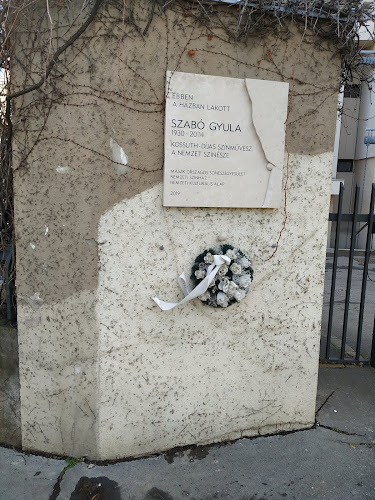 Szabó Gyula emléktábla