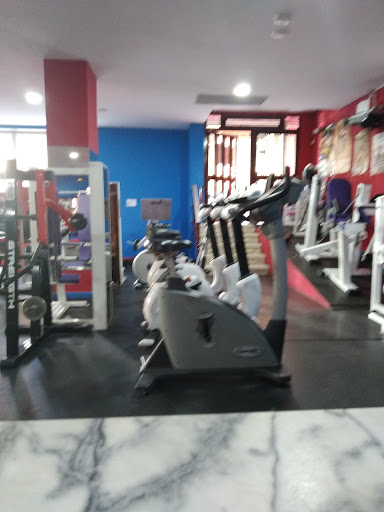 Gimnasio Heracles 2 Club Deportivo en Plasencia, Cáceres‎