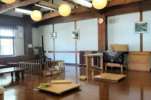 Yama no Furusato-mura Visitor Center image