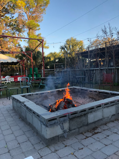 Pub «Cock & Bull Farmhouse ~ Pizza & Tasting Room», reviews and photos, 975 Cattlemen Rd, Sarasota, FL 34232, USA