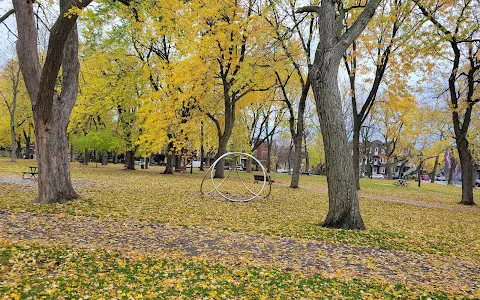 Sir-Wilfrid-Laurier Park image