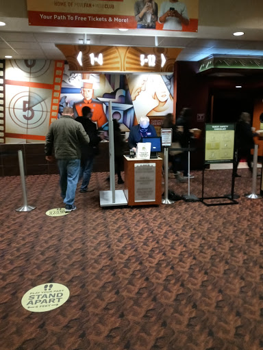 Movie Theater «Cinemark At Valparaiso», reviews and photos, 700 Porters Vale Blvd, Valparaiso, IN 46383, USA