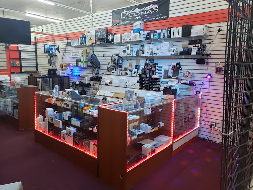 Shopping Mall «Rio Rancho Mall», reviews and photos, 2001 Garey Ave, Pomona, CA 91766, USA