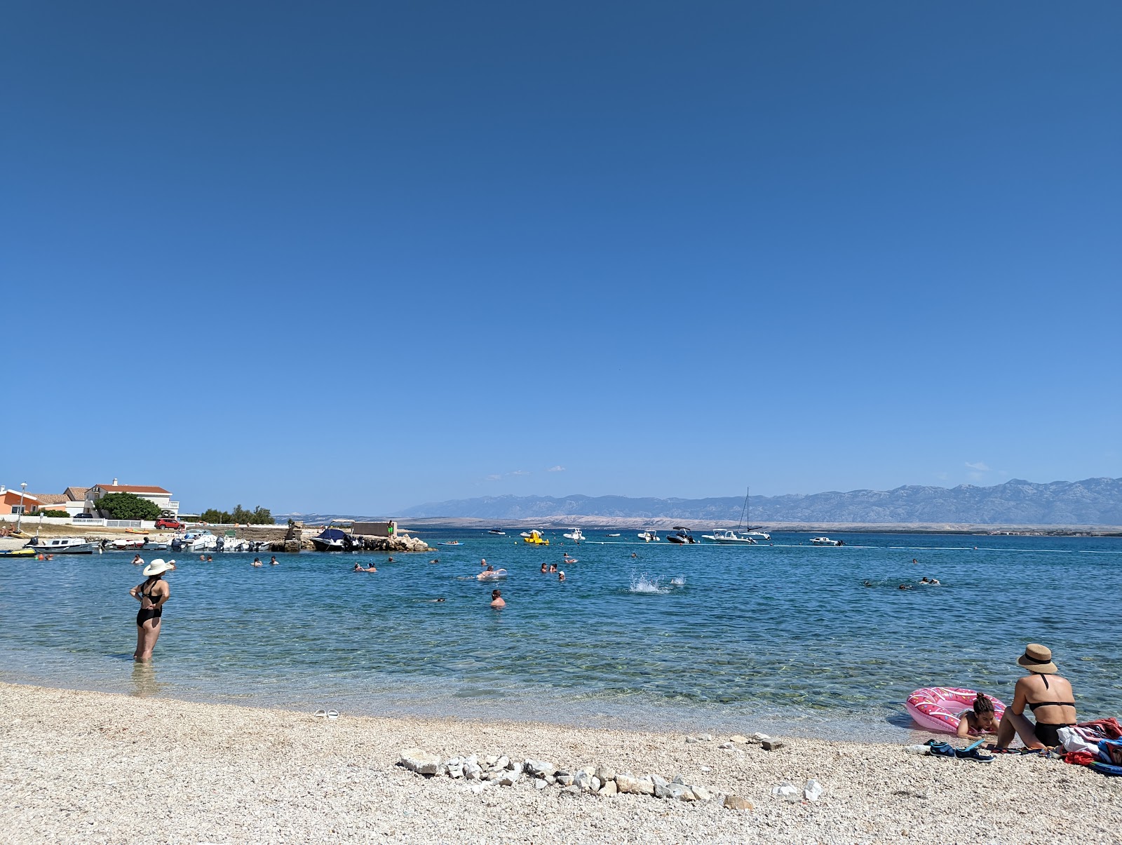 Plaza Velika Slatina'in fotoğrafı - Çocuklu aile gezginleri için önerilir