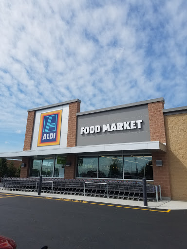 Supermarket «ALDI», reviews and photos, 199 Miller Dr, North Aurora, IL 60542, USA