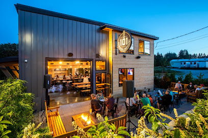 The 101 Brewhouse + Distillery