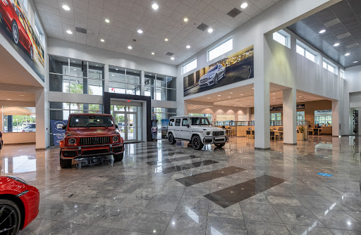 Mercedes Benz Dealer «Mercedes-Benz of Pembroke Pines», reviews and photos, 14199 Pines Blvd, Pembroke Pines, FL 33027, USA