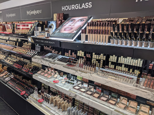 Cosmetics Store «SEPHORA», reviews and photos, 550 S Rosemary Ave, West Palm Beach, FL 33401, USA