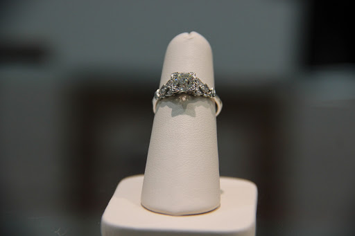 Jewelry Store «Abercrombie Gems + Precious Metals», reviews and photos, 3008 Bee Cave Rd #100, Austin, TX 78746, USA