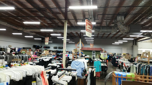 Sporting Goods Store «Sports Basement San Ramon», reviews and photos, 1041 Market Pl, San Ramon, CA 94583, USA