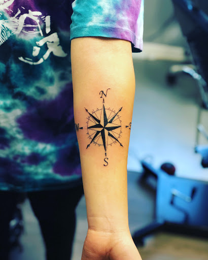 Explore matching tattoo ideas for friends, creative tattoo ideas in Vienna, available at Vienna Tattoo Studio